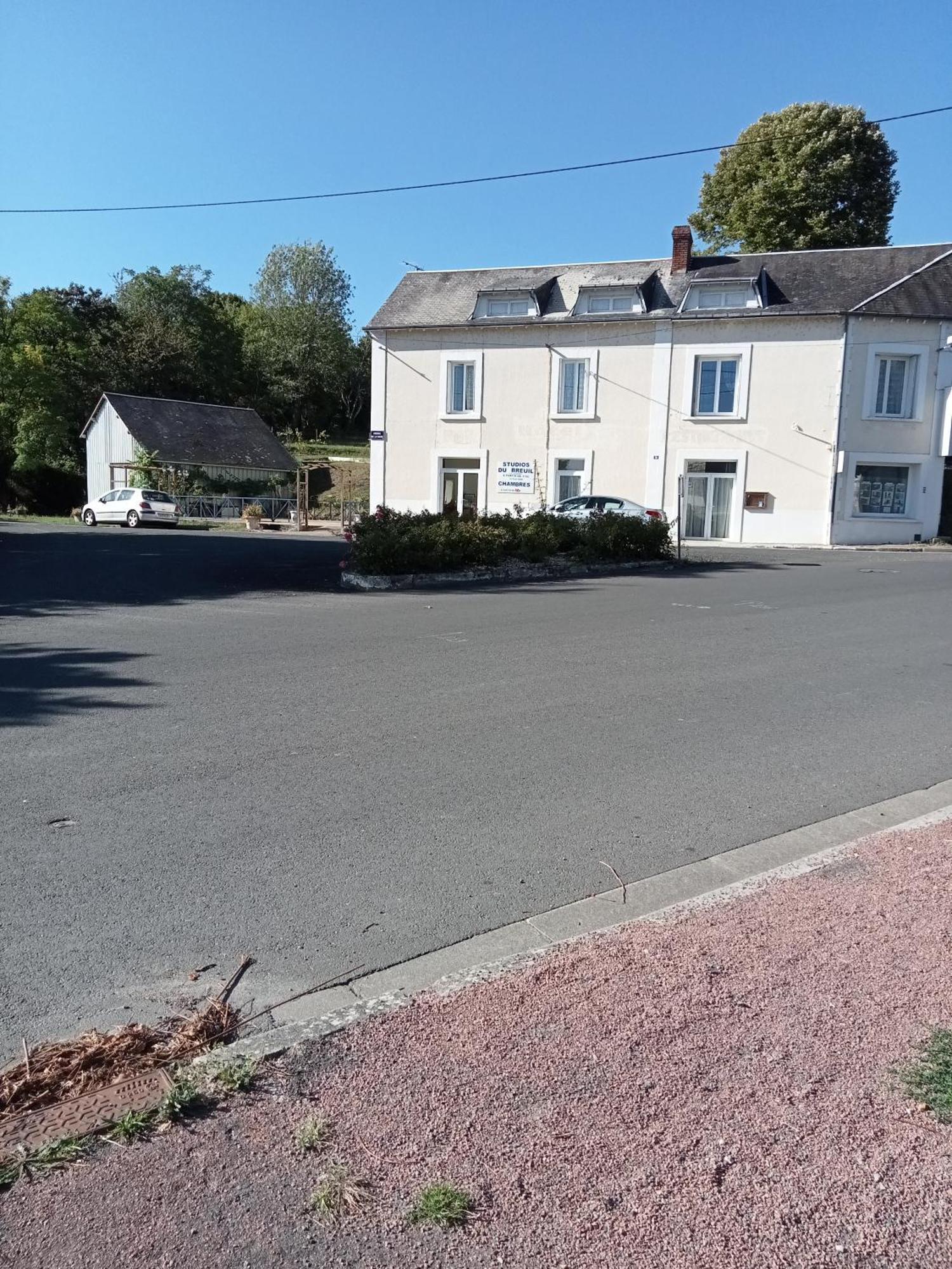 Hotel Restaurant De La Gare La Roche-Posay Eksteriør billede